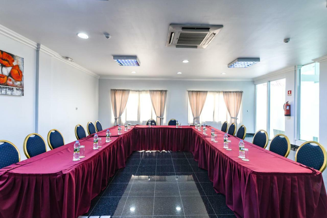 Hotel Florenca Луанда  Экстерьер фото